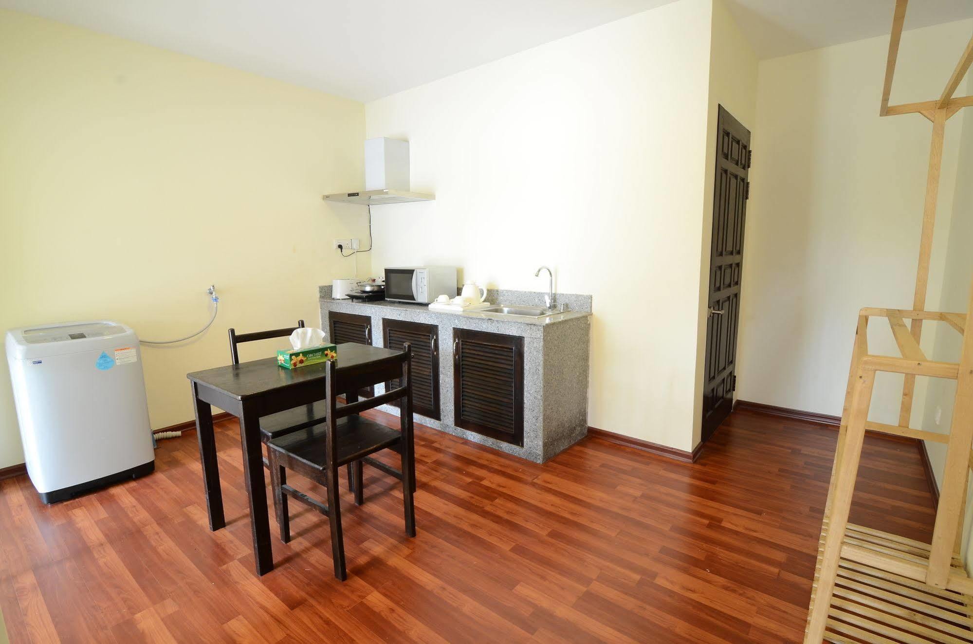 Vista Residence Yangon Exterior photo