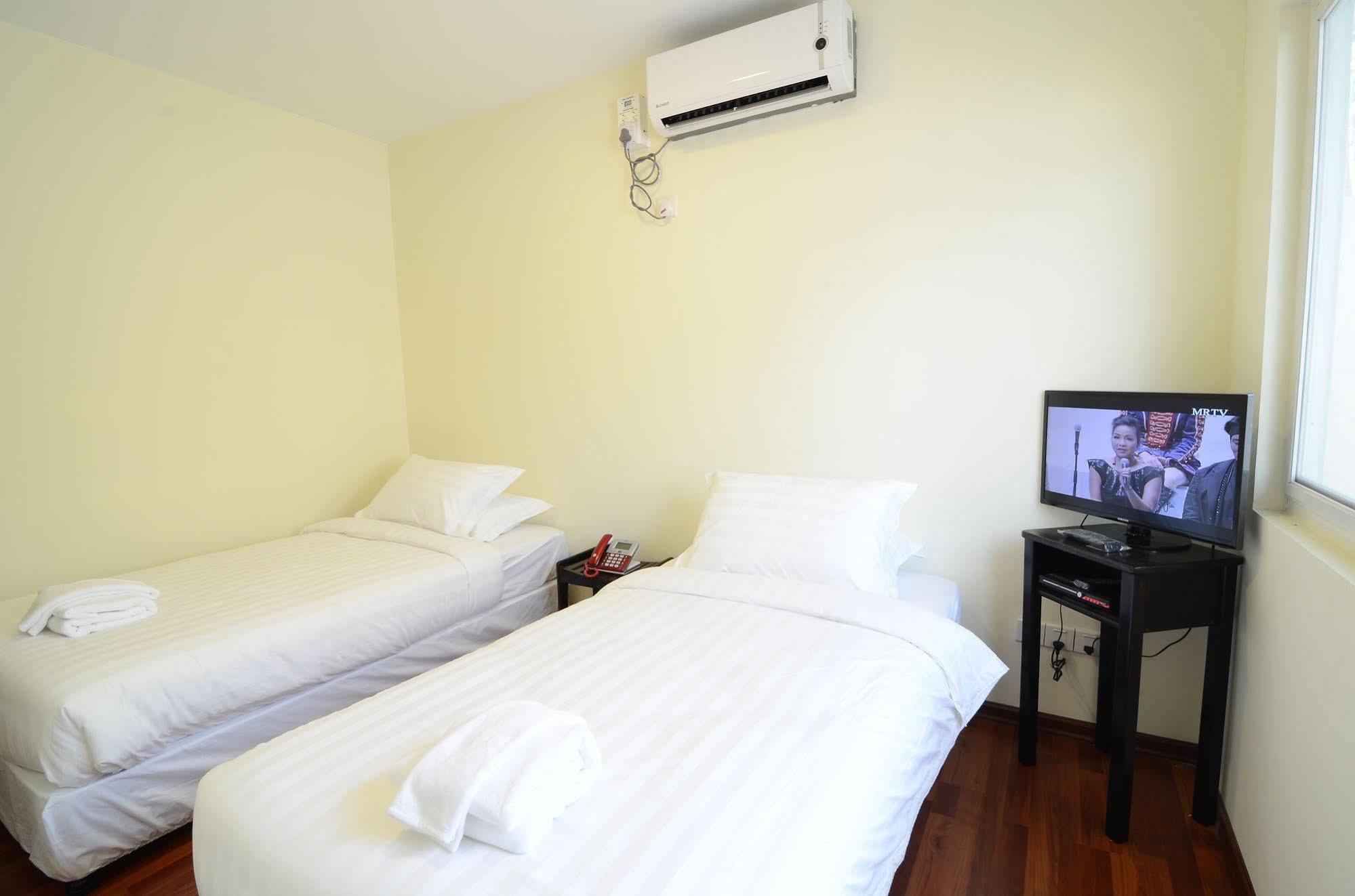Vista Residence Yangon Exterior photo