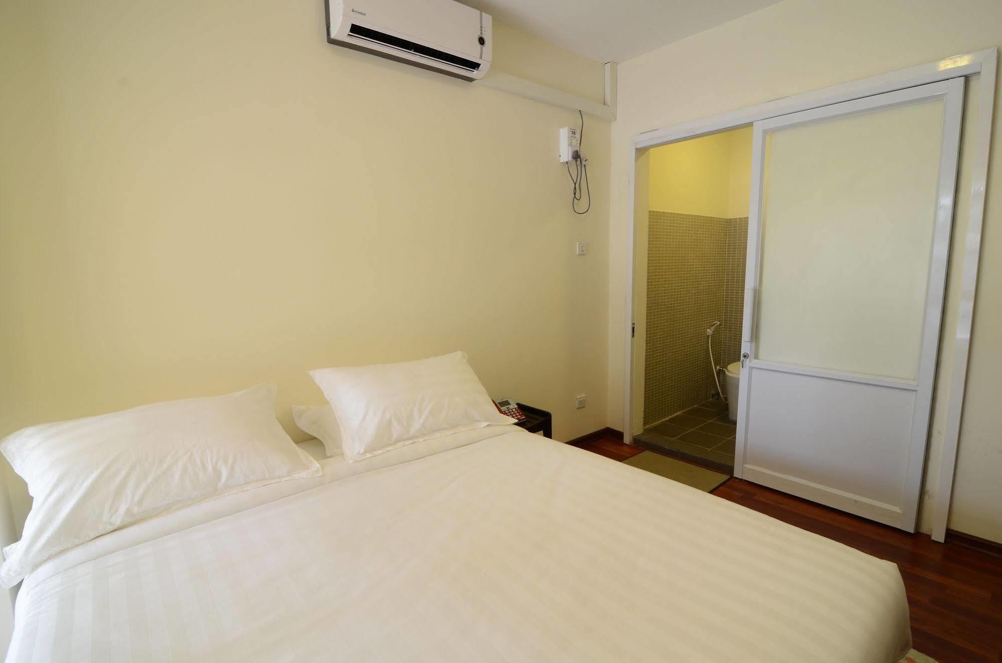 Vista Residence Yangon Exterior photo